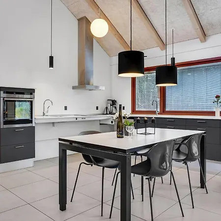 Cozy In With Kitchen Grenå